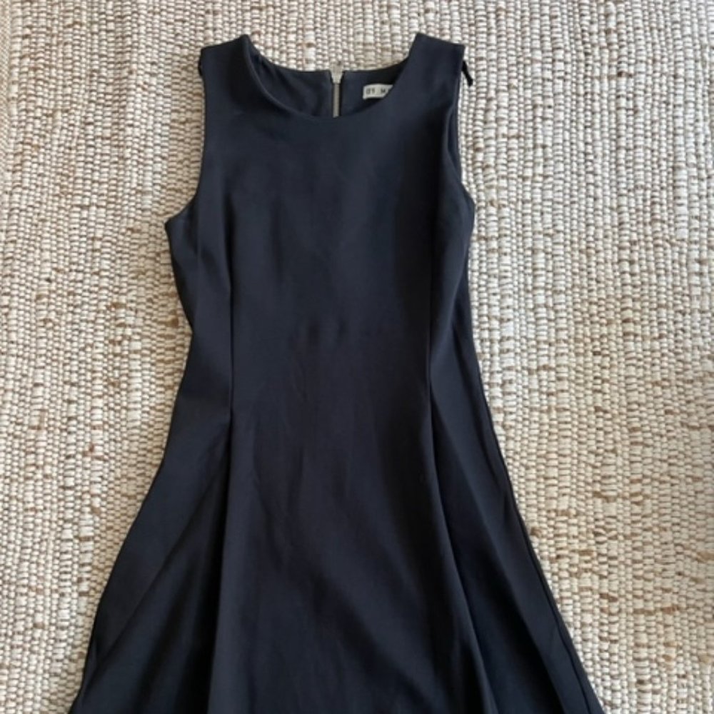 Of Mercer: Black above knee Kenmare dress